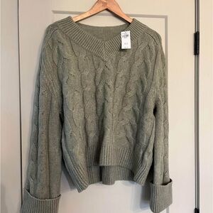 Abercrombie & Fitch Sage V-Neck Sweater